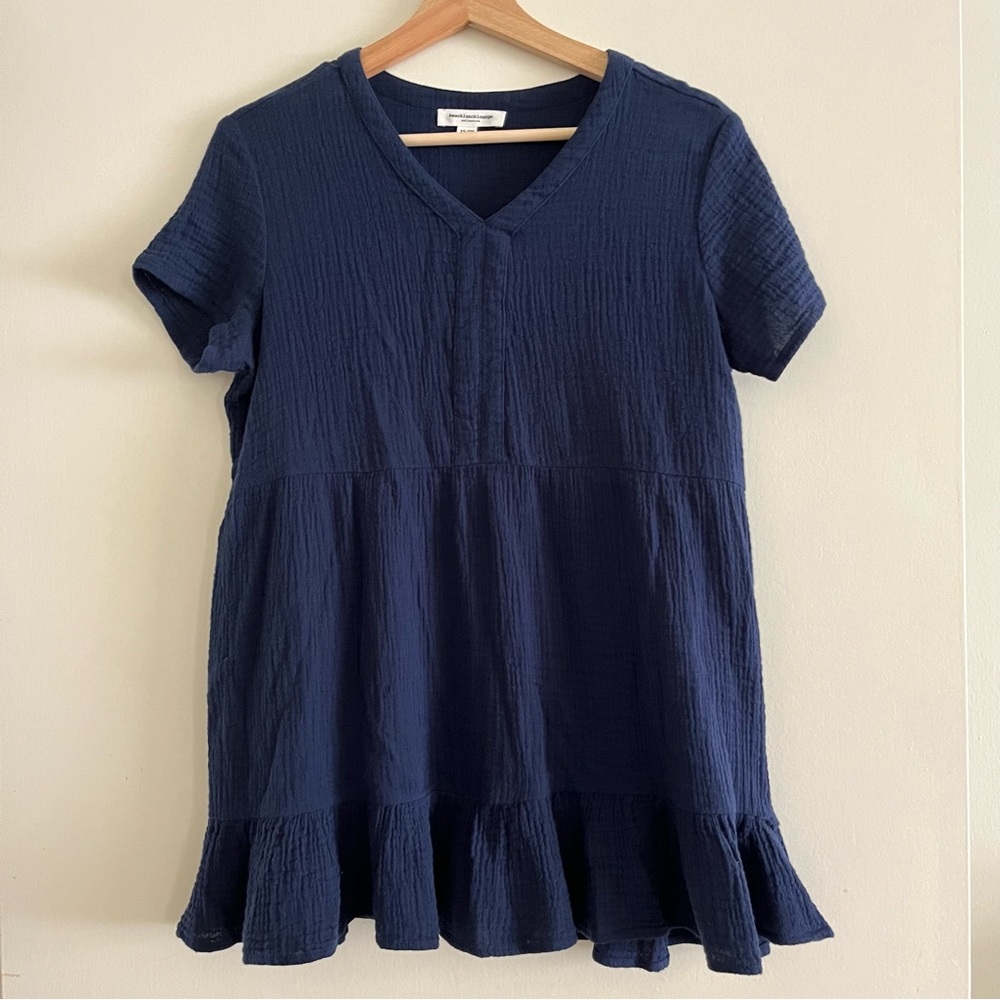 Beachlunchlounge Navy Carey Tiered V Neck Pullover Top 100% Cotton — XS